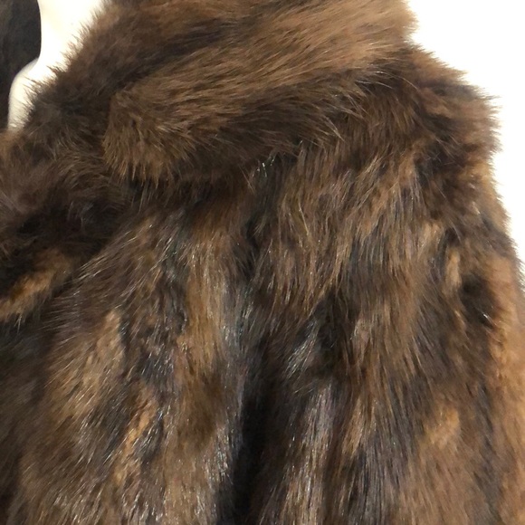 SOLD Vintage Mink Jacket by Anthony’s Furs - Picture 4 of 8